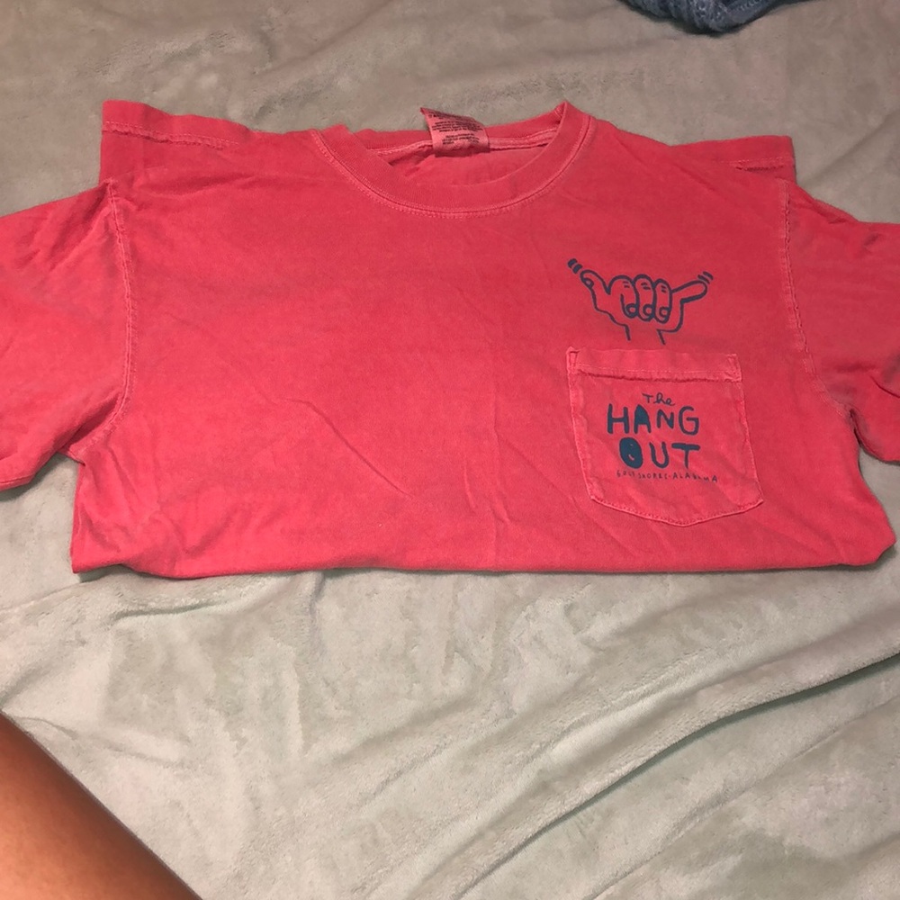 “the hangout” tshirt